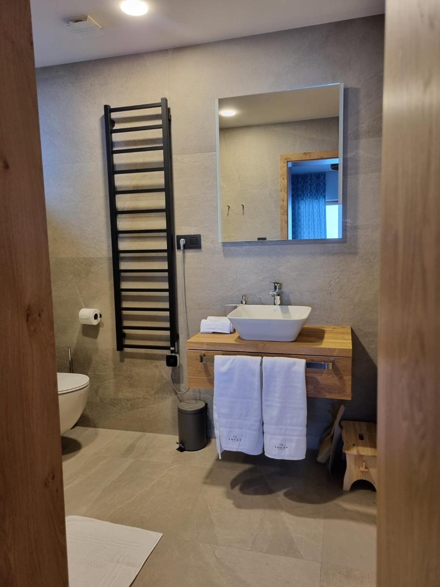 Lucky Chalet Jasna Luxury Apartment Demänovská Dolina Eksteriør bilde
